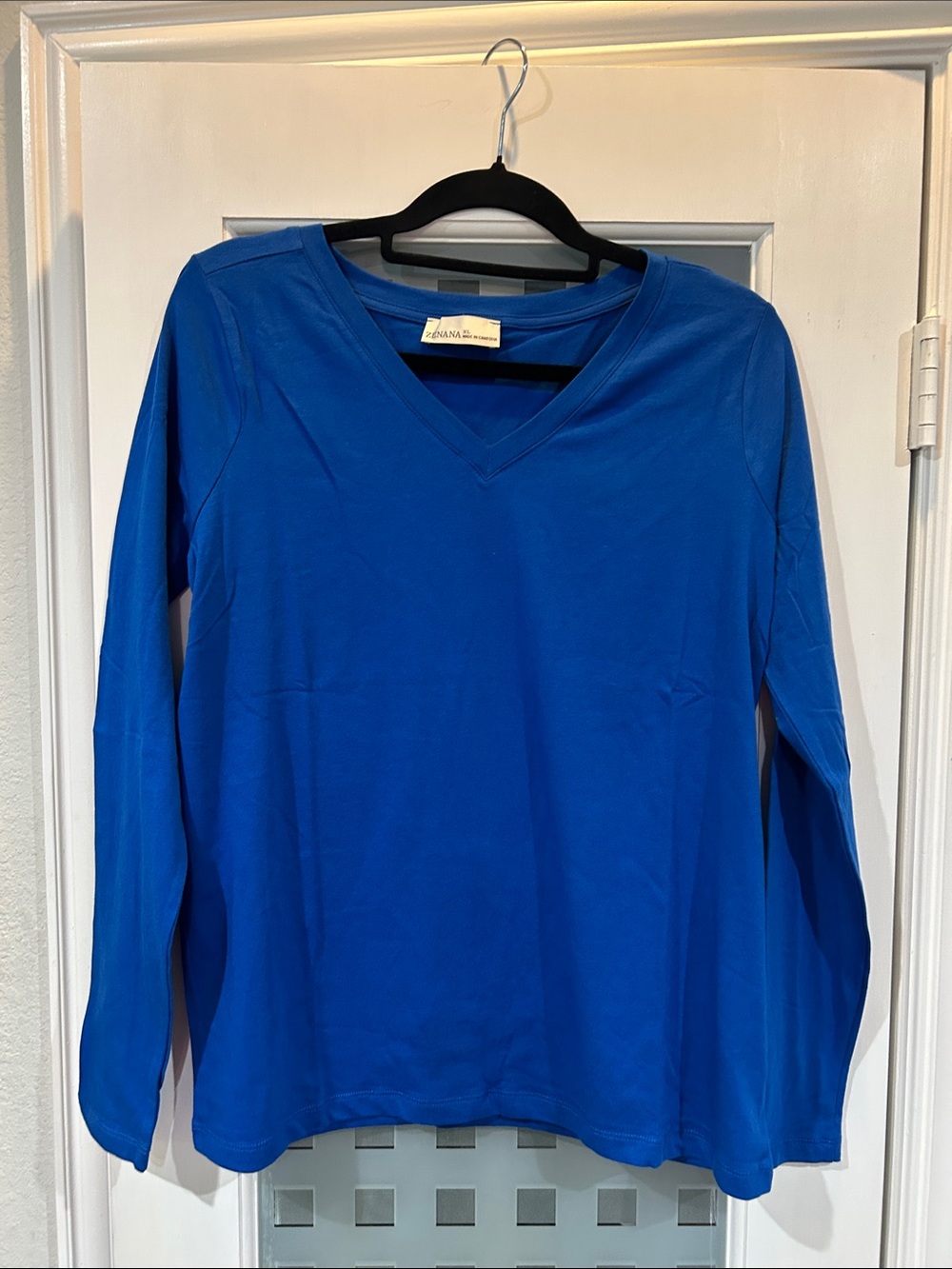 Zenana Outfitters Women's V-Neck Long Sleeve Top - Blue